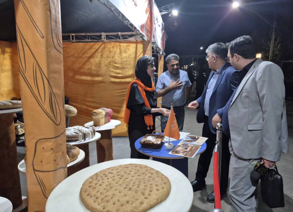 تأکید مدیرکل غله کرمان بر صیانت از میراث نان ایرانی در چهارمین جشنواره ملّی نان