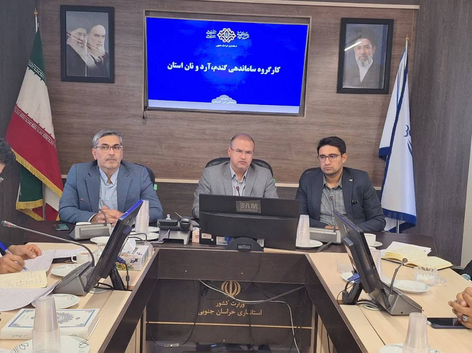 تأکید کارگروه آرد و نان خراسان جنوبی بر ساماندهی توزیع هوشمند آرد روستایی و عشایری